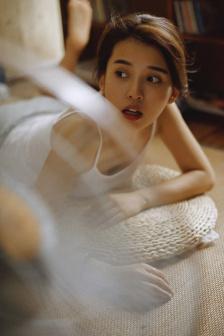 把腿张开JI巴CAO死你H教室